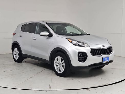 Used 2017 Kia Sportage LX AWD/4WD image 8