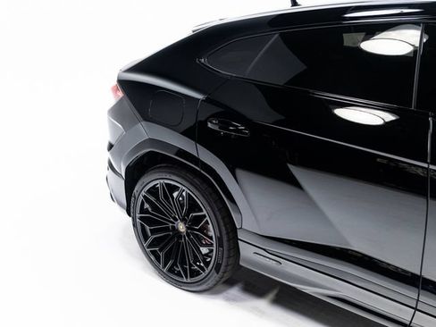 Used 2025 Lamborghini Urus SE AWD/4WD image 89