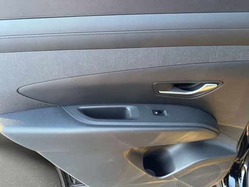 Used 2025 Hyundai Tucson SEL image 11