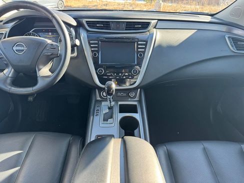 Used 2024 Nissan Murano SL image 10