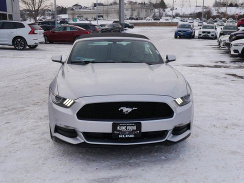 Used 2016 Ford Mustang Convertible image 2