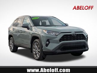 Used 2020 Toyota RAV4 XLE Premium video 1