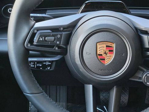 New 2026 Porsche Macan Electric image 16