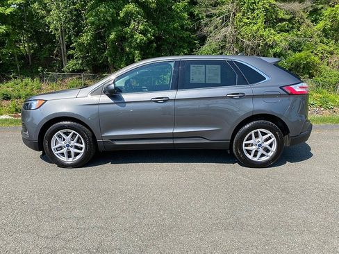 Used 2022 Ford Edge SEL w/ Convenience Package AWD/4WD image 4