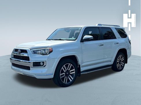 Used 2019 Toyota 4Runner Limited AWD/4WD image 3