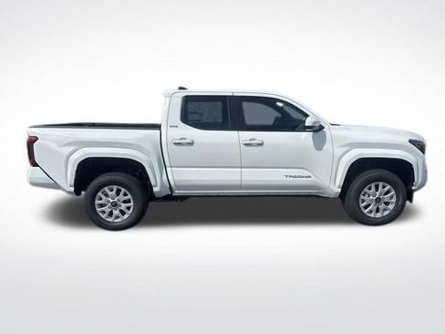 New 2026 Toyota Tacoma SR5 AWD/4WD image 6