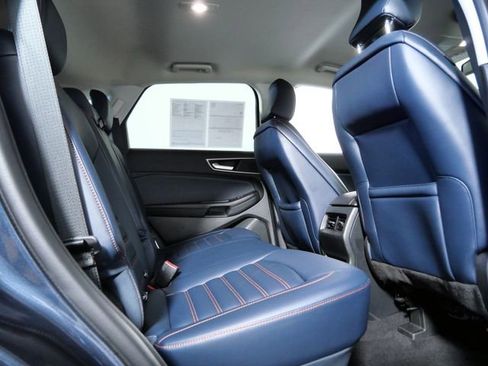 Certified 2023 Ford Edge SEL w/ Sport Appearance Package image 12