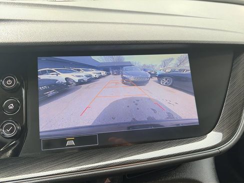 Used 2021 Buick Envision Essence image 20