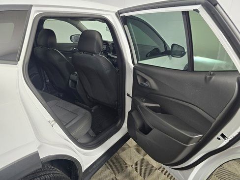 Certified 2025 Chevrolet Trax LS w/ LS Convenience Package image 16