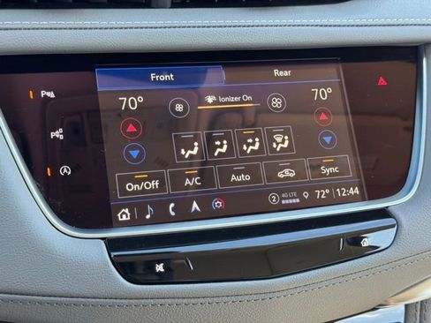 Used 2024 Cadillac XT5 Premium Luxury w/ Technology Package image 31