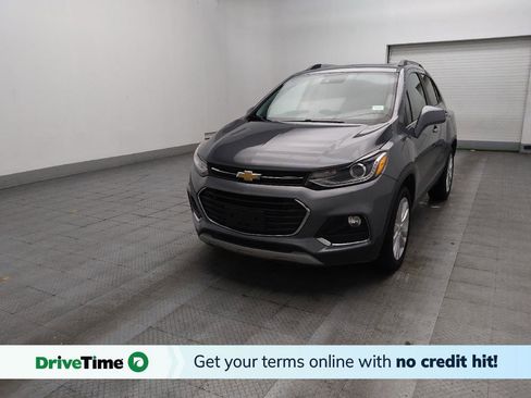 Used 2020 Chevrolet Trax Premier AWD/4WD image 1