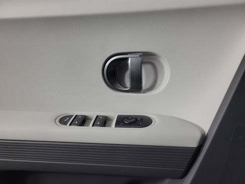 New 2026 Hyundai Ioniq 5 SEL image 23