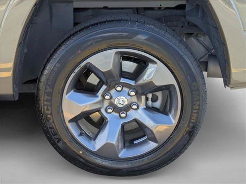 Used 2020 RAM 1500 Big Horn w/ Built-to-serve Edition AWD/4WD image 24