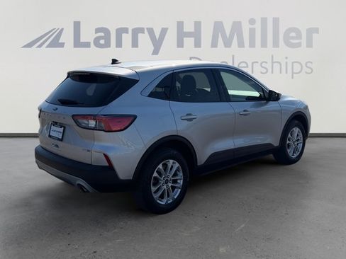 Certified 2020 Ford Escape SE AWD/4WD image 5