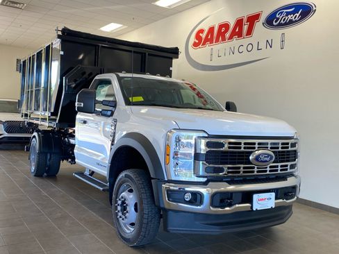 New 2026 Ford F550 4x4 Regular Cab Super Duty image 2