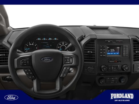 Used 2017 Ford F150 King Ranch w/ Equipment Group 601A Luxury AWD/4WD image 4