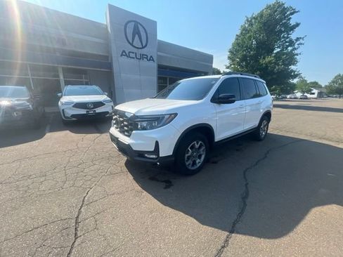 Used 2023 Honda Passport TrailSport image 35