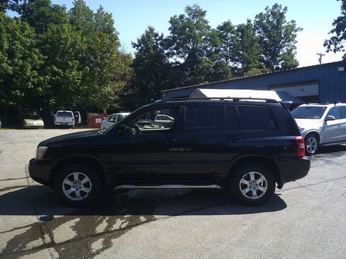 Used 2002 Toyota Highlander 4WD V6 w/ Appearance Pkg image 8