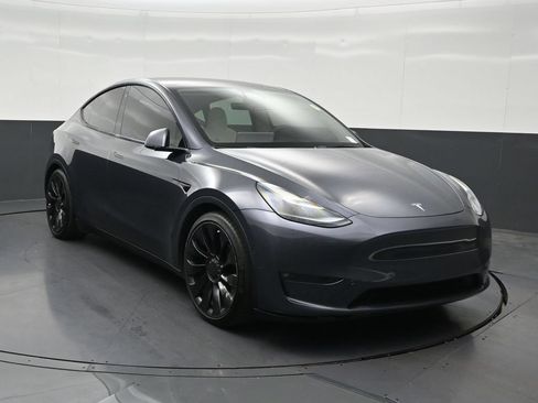 Used 2022 Tesla Model Y Performance AWD/4WD image 7