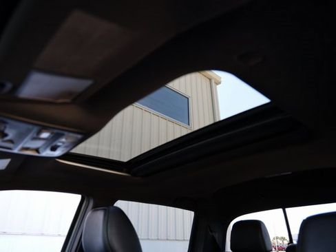 Certified 2020 Toyota Tacoma TRD Off-Road w/ TRD Premium Off Road Package image 12