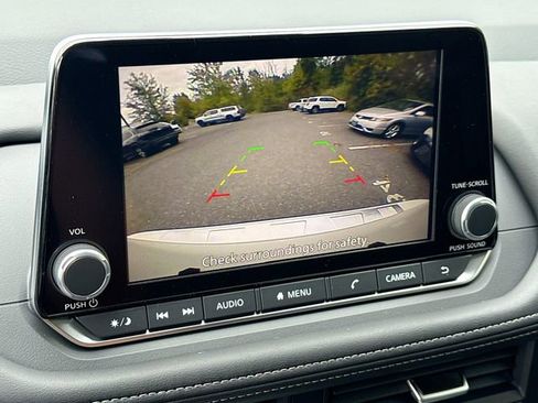 New 2026 Nissan Rogue SV image 9