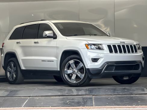 Used 2015 Jeep Grand Cherokee Limited RWD image 1