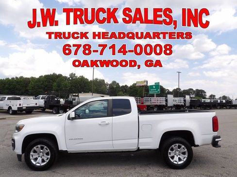 Used 2021 Chevrolet Colorado LT w/ Fleet Safety Package RWD image 2