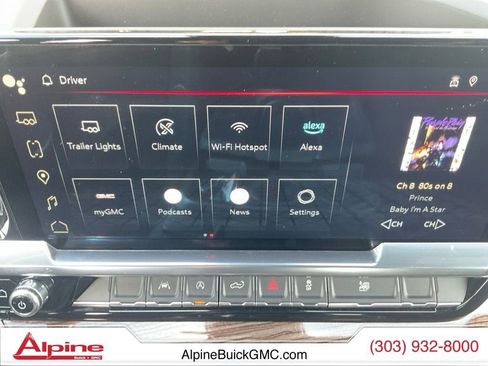 Used 2024 GMC Sierra 1500 Elevation AWD/4WD image 18