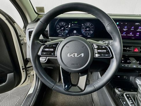 Used 2024 Kia Seltos S AWD/4WD image 11