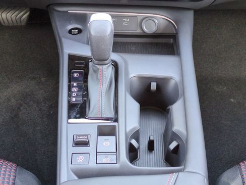 New 2026 Nissan Sentra SR w/ Floor Mat Package FWD image 18