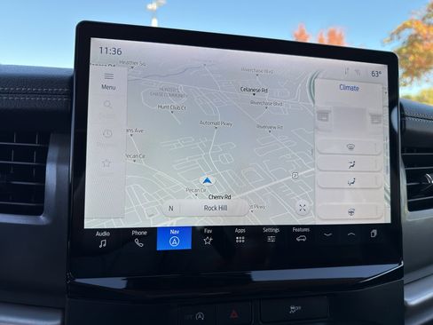 Used 2024 Ford Expedition XLT image 20