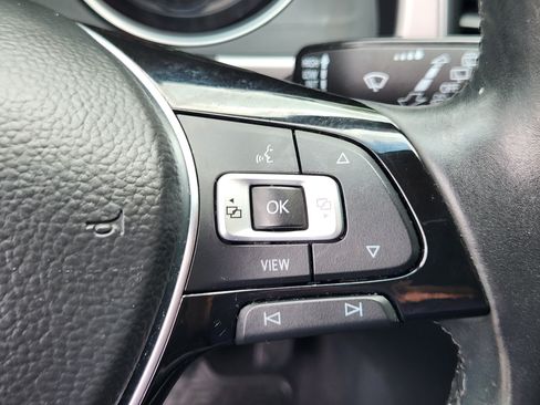 Used 2019 Volkswagen Atlas SE w/ Towing Package AWD/4WD image 25