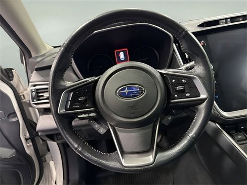 Certified 2022 Subaru Outback Limited image 16