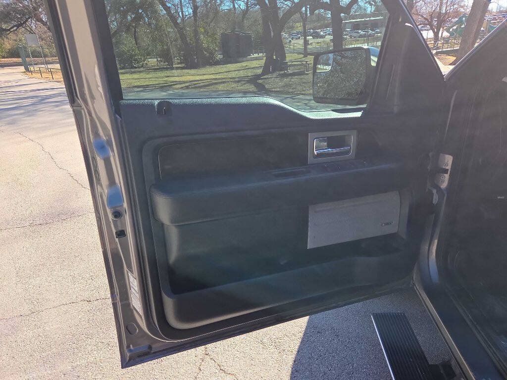 Used 2014 Ford F150 Platinum AWD/4WD image 29