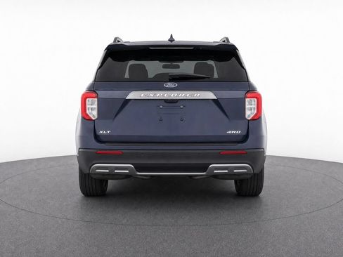 Used 2023 Ford Explorer XLT w/ Equipment Group 202A AWD/4WD image 24