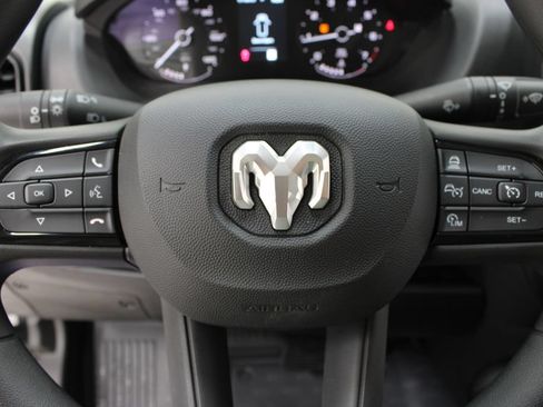Used 2025 RAM ProMaster 2500 w/ Safety Group FWD image 11