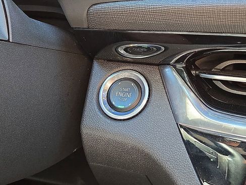 Used 2024 Buick Envista Sport Touring w/ Convenience I Package image 32