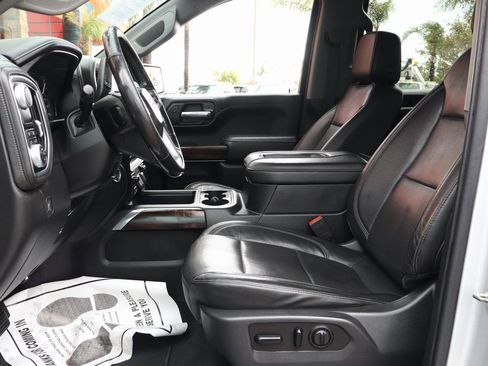 Used 2020 GMC Sierra 1500 SLT image 17