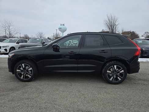 New 2026 Volvo XC60 B5 Core w/ Climate Package AWD/4WD image 3