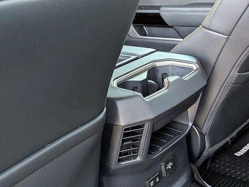 Used 2023 Toyota Tundra Limited image 32