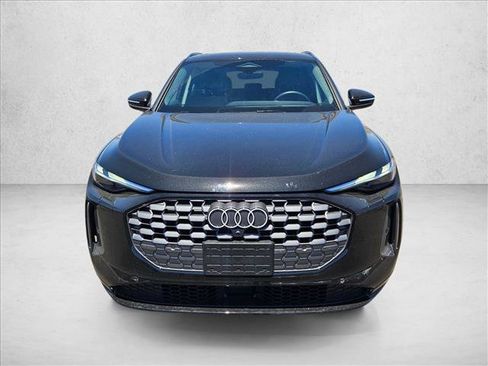 Used 2025 Audi Q5 Premium w/ Convenience Package AWD/4WD image 2