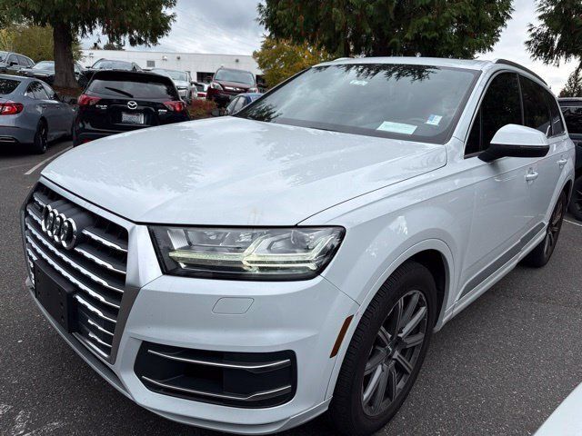 Used 2018 Audi Q7 3.0T Premium Plus w/ Premium Plus Package AWD/4WD image 2