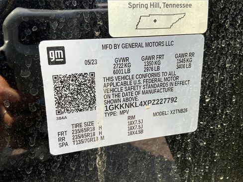 Used 2023 GMC Acadia SLE image 39