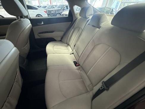 Used 2016 Kia Optima LX w/ LX Convenience Package FWD image 28