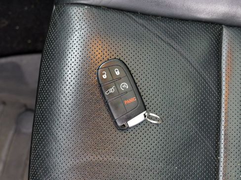 Used 2019 Jeep Grand Cherokee Limited w/ Luxury Group II AWD/4WD image 66