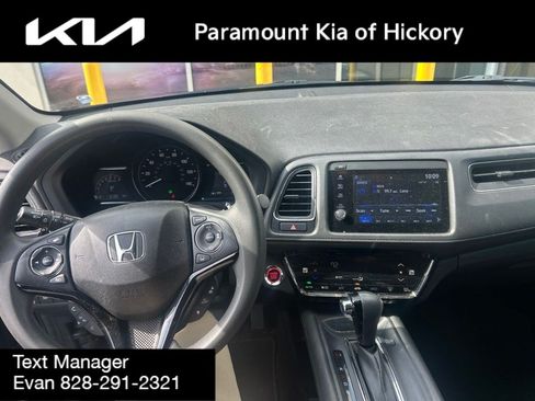 Used 2020 Honda HR-V EX image 6
