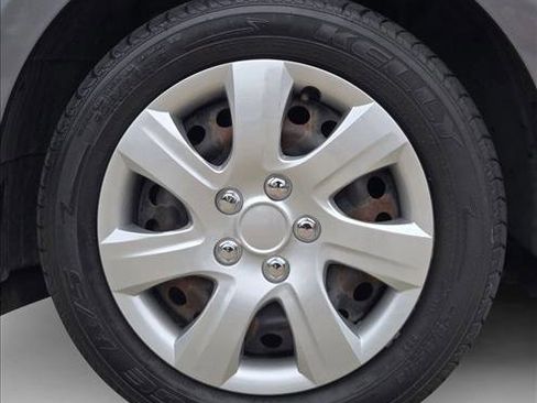 Used 2019 Nissan Sentra S image 21