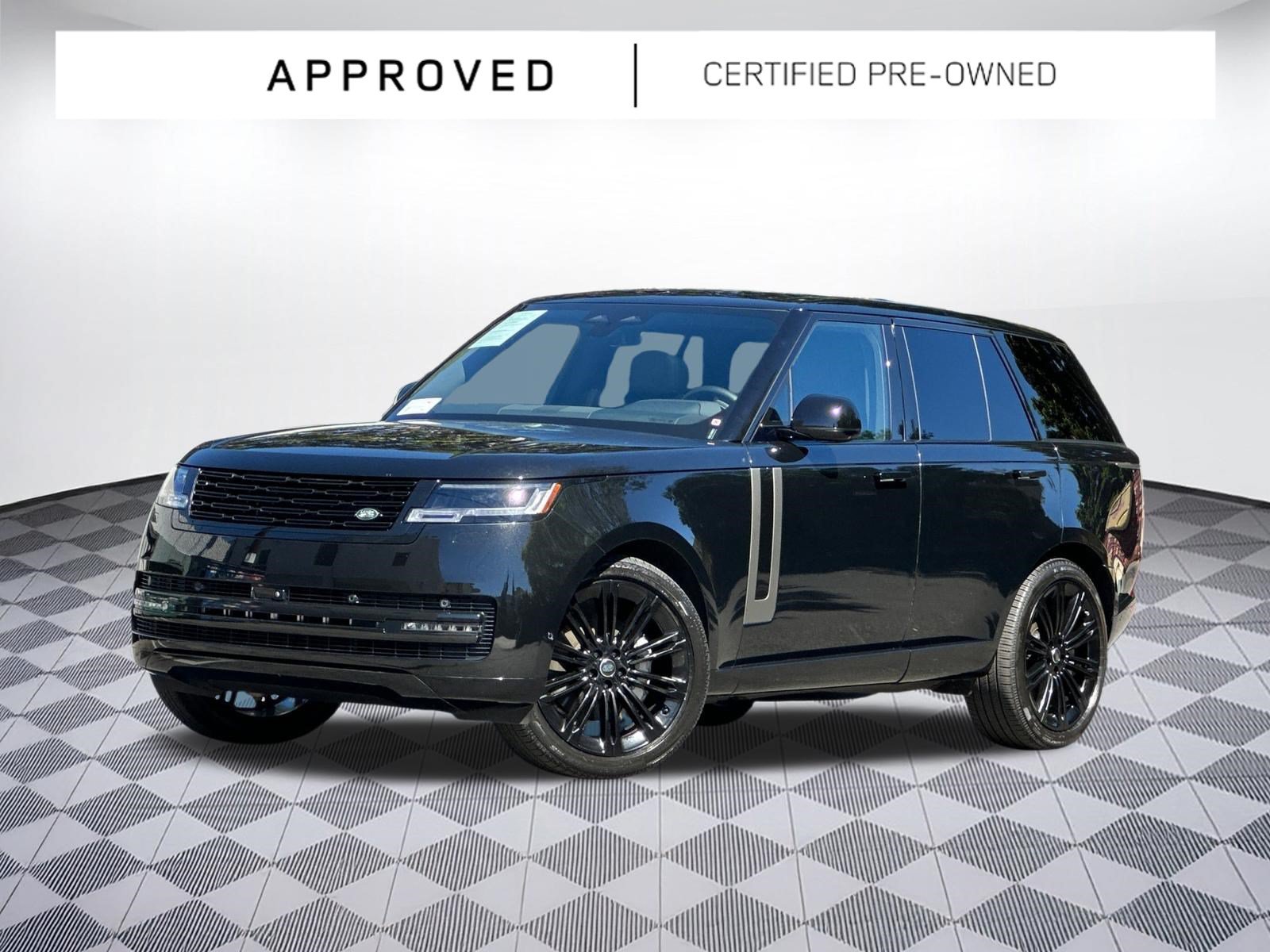 Used 2025 Land Rover Range Rover SE AWD/4WD image 1