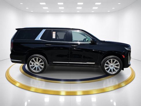 Used 2022 Cadillac Escalade Premium Luxury Platinum AWD/4WD image 4