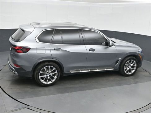Used 2025 BMW X5 xDrive40i image 27
